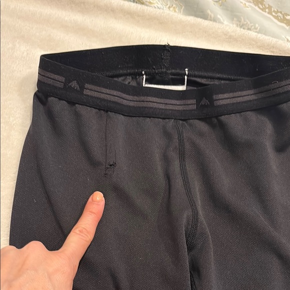 Burton Boys Black Base Layer Set Size XS (5/6) - Picture 3 of 11